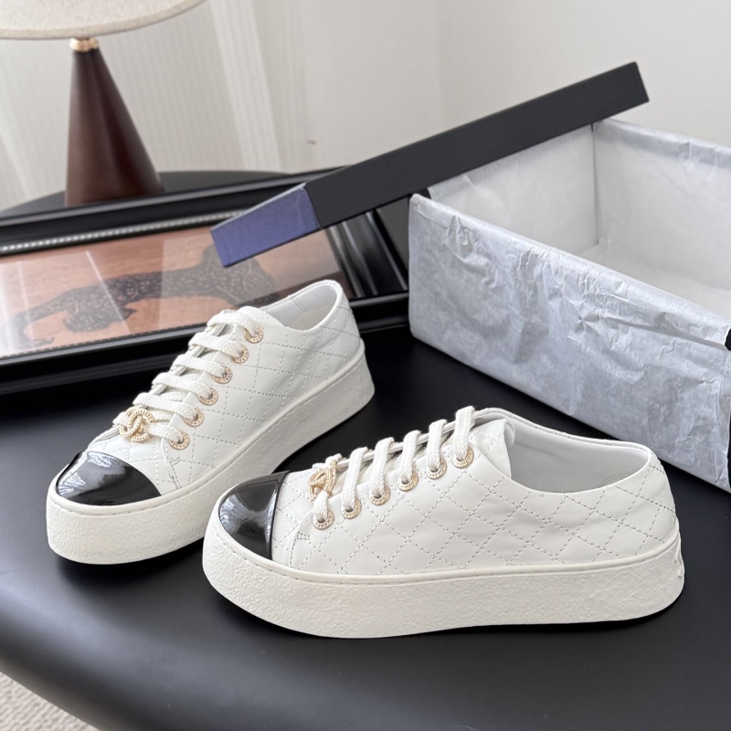 Ch**el sport shoes